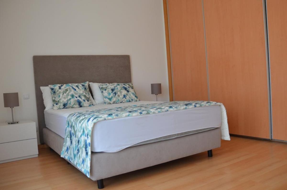 Algarve T2 Apartment With Pool And Balcony In Olhão Εξωτερικό φωτογραφία